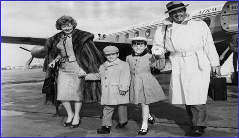 Did Desi Arnaz Jr have a child at 15?