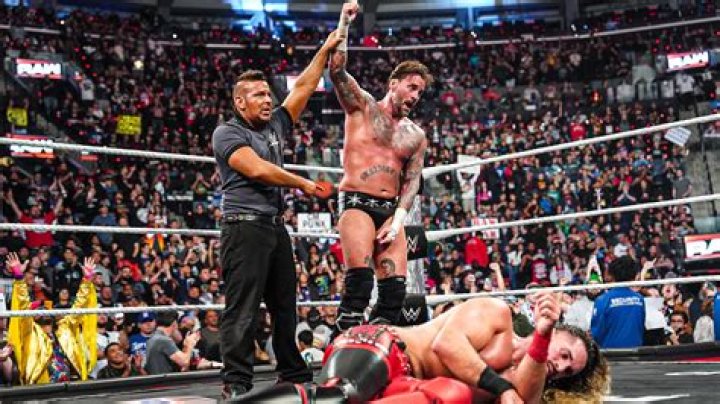 10 Things Fans Need To Know About This Week's WWE Raw (Jan.16, 2023)