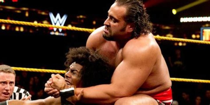 10 Ways The WWE Failed Rusev