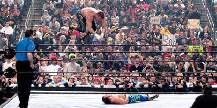 12 Things WWE Fans Should Know About Royal Rumble 2004