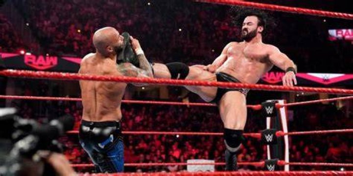 5 Most Protected Finishers In The PG Era (& 5 Most Useless)
