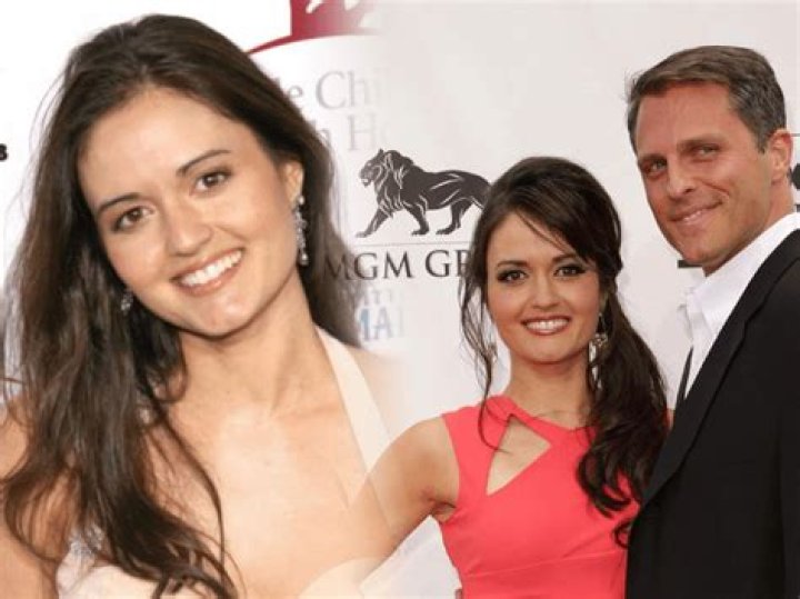 Danica McKellar Net Worth, Age, Height, Husband, Family, Wiki 2024