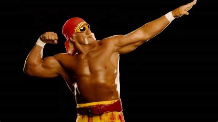 Hulk Hogan pose