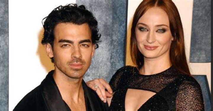 Joe Jonas Net Worth, Age, Height, Wife, Family, Wiki 2024