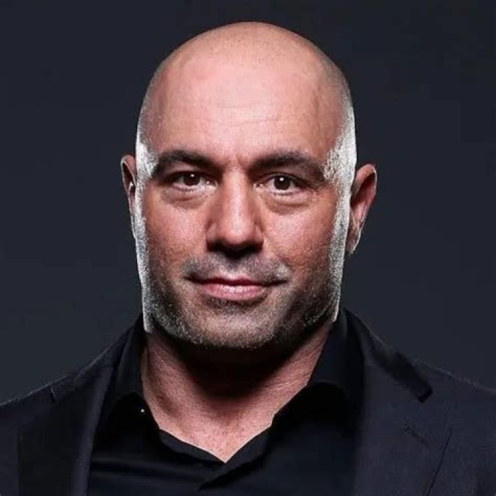 Joe Rogan Net Worth, Age, Height, Wife, Family, Wiki 2024