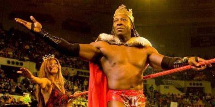 King Booker making his ring entrance. 