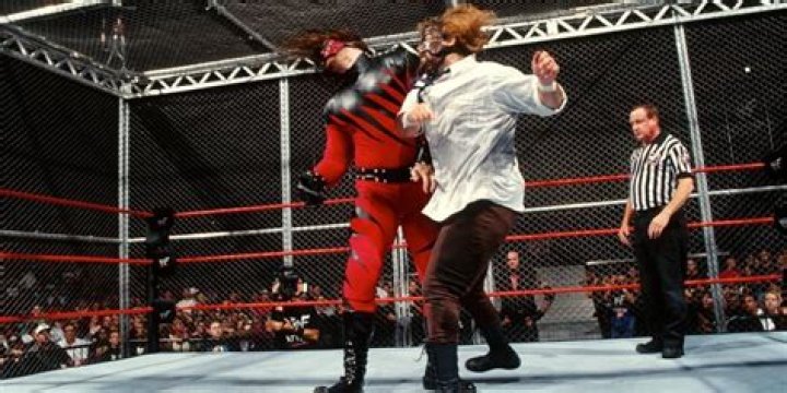 Mankind v Kane Hell in a Cell Raw 1998