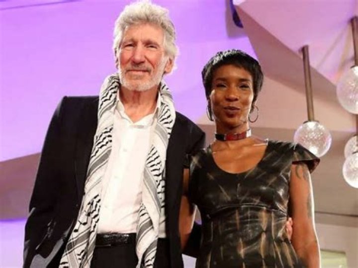 Roger Waters Net Worth, Age, Height, Weight, Family, Wiki 2024