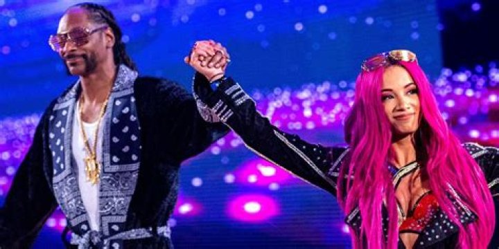 Sasha Banks and Snoop Dogg