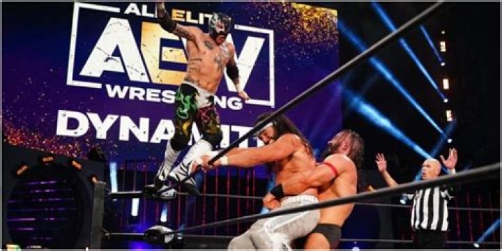Young Bucks vs Death Triangle AEW
